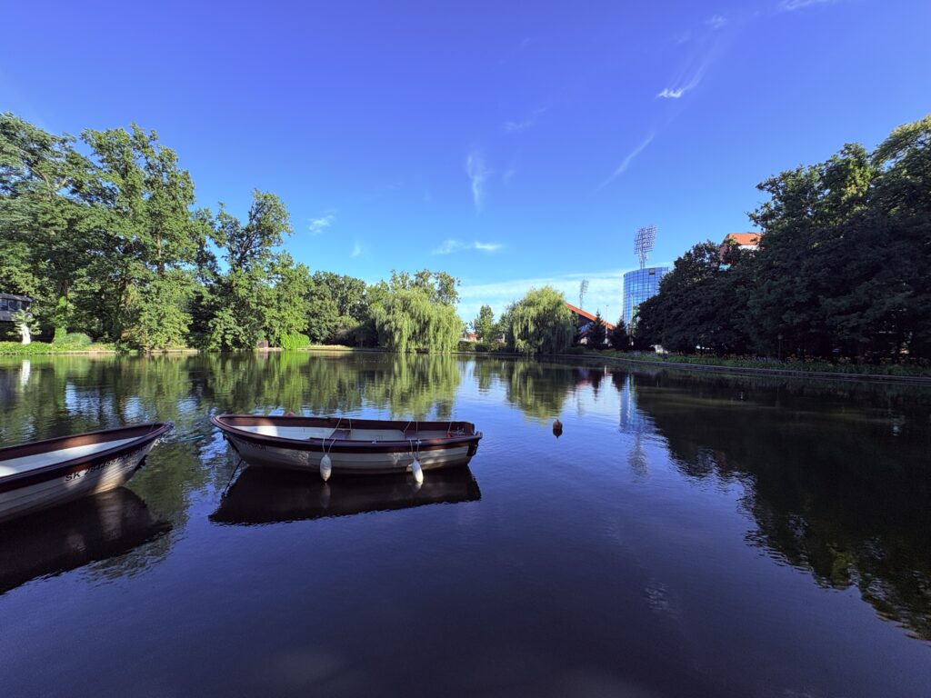 Lake in the Maksimir park
