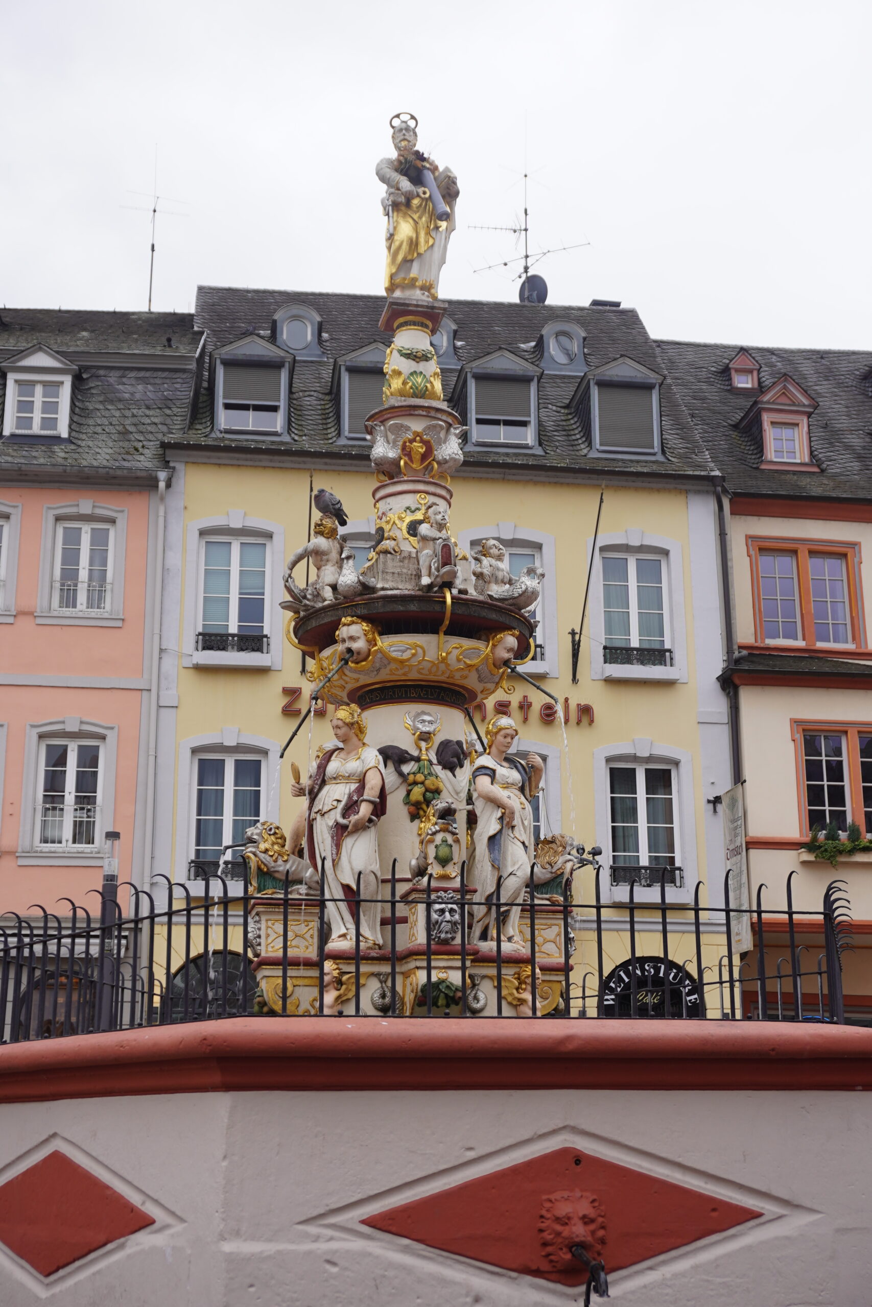 Petrusbrunnen