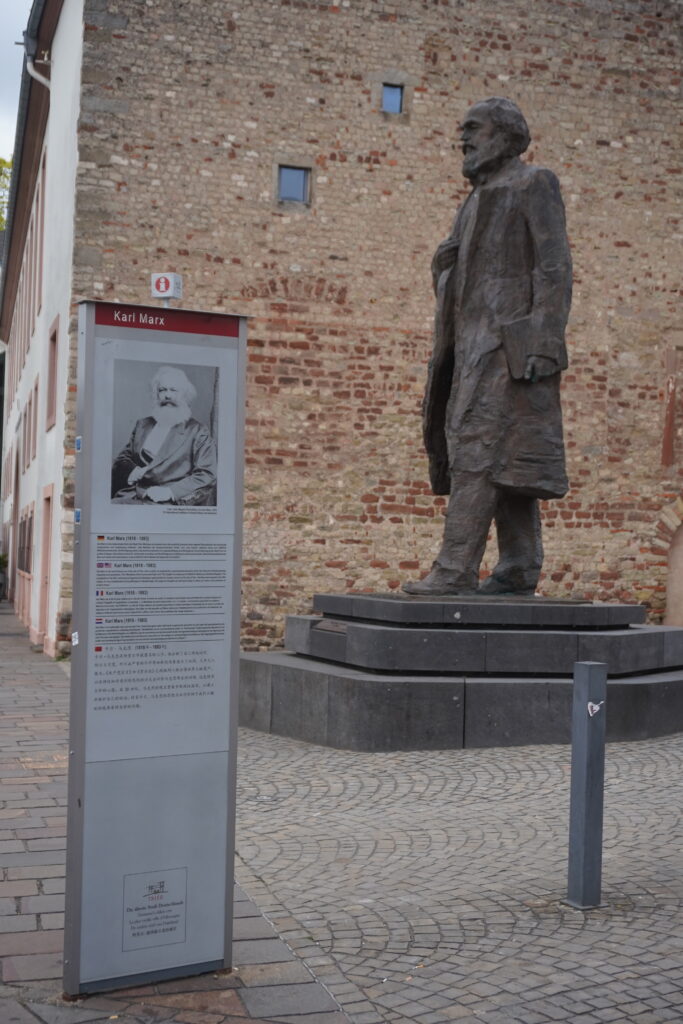 Karl Marx sculpture