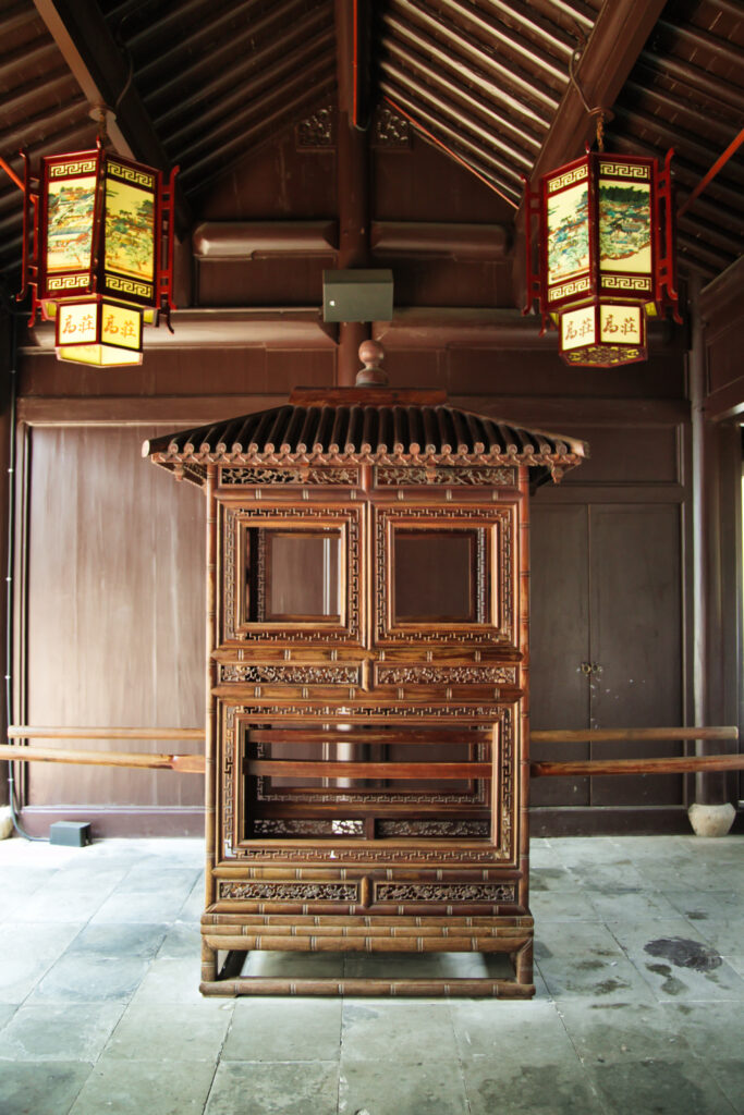 Detail of the Gao's mansion.