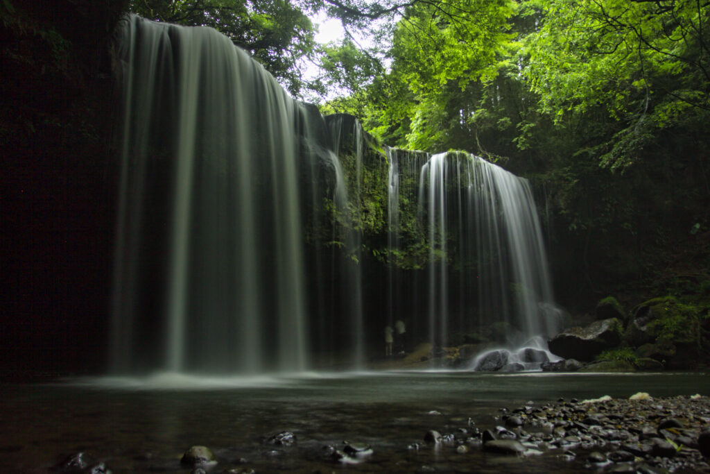 Nabegataki waterfall