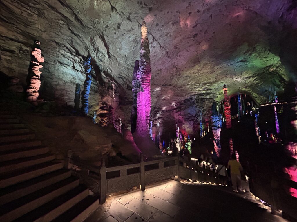 Huanglong Cave
