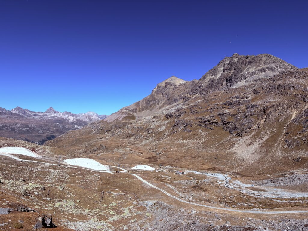 Views from Murtèl
